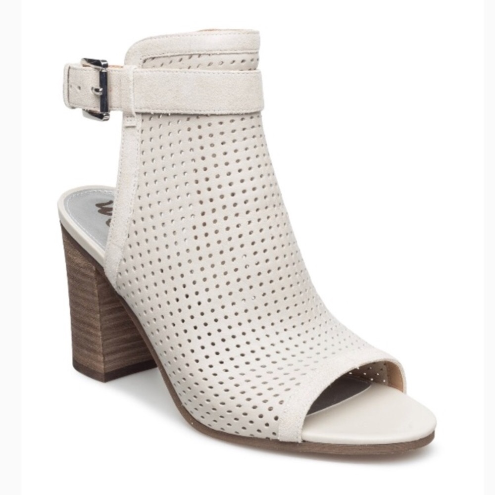 Gently used sam eldman heeled sandals
